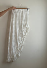 Load image into Gallery viewer, Muse Lace Two-Piece Set