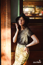 Load image into Gallery viewer, Summer Backless Loose Tee