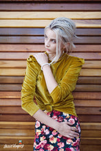 Load image into Gallery viewer, Ribbed Puff-Sleeve Top

