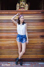 Load image into Gallery viewer, Sleeveless Button Up Chiffon Top

