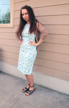 Load image into Gallery viewer, Floral Strappy Open-Back Dress
