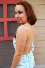 Load image into Gallery viewer, Floral Strappy Open-Back Dress
