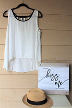 Load image into Gallery viewer, Relaxed Oval-Neck Tank Top With Black Trip
