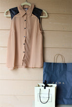 Load image into Gallery viewer, Sleeveless Chiffon Button-Front Top
