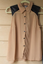 Load image into Gallery viewer, Sleeveless Chiffon Button-Front Top

