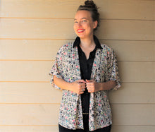 Load image into Gallery viewer, People Print Open Shirt
