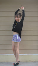 Load image into Gallery viewer, Independent Looking Striped  Shorts
