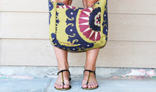 Load image into Gallery viewer, Loud Geometric Print Crossbody Tote
