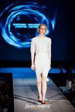 Load image into Gallery viewer, Boat Neck White Crop Top
